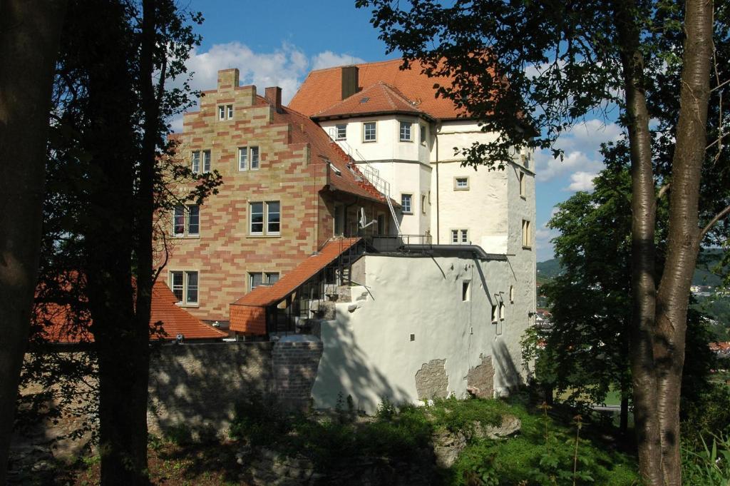 Schloss Neuburg Hotel Mosbach  Esterno foto